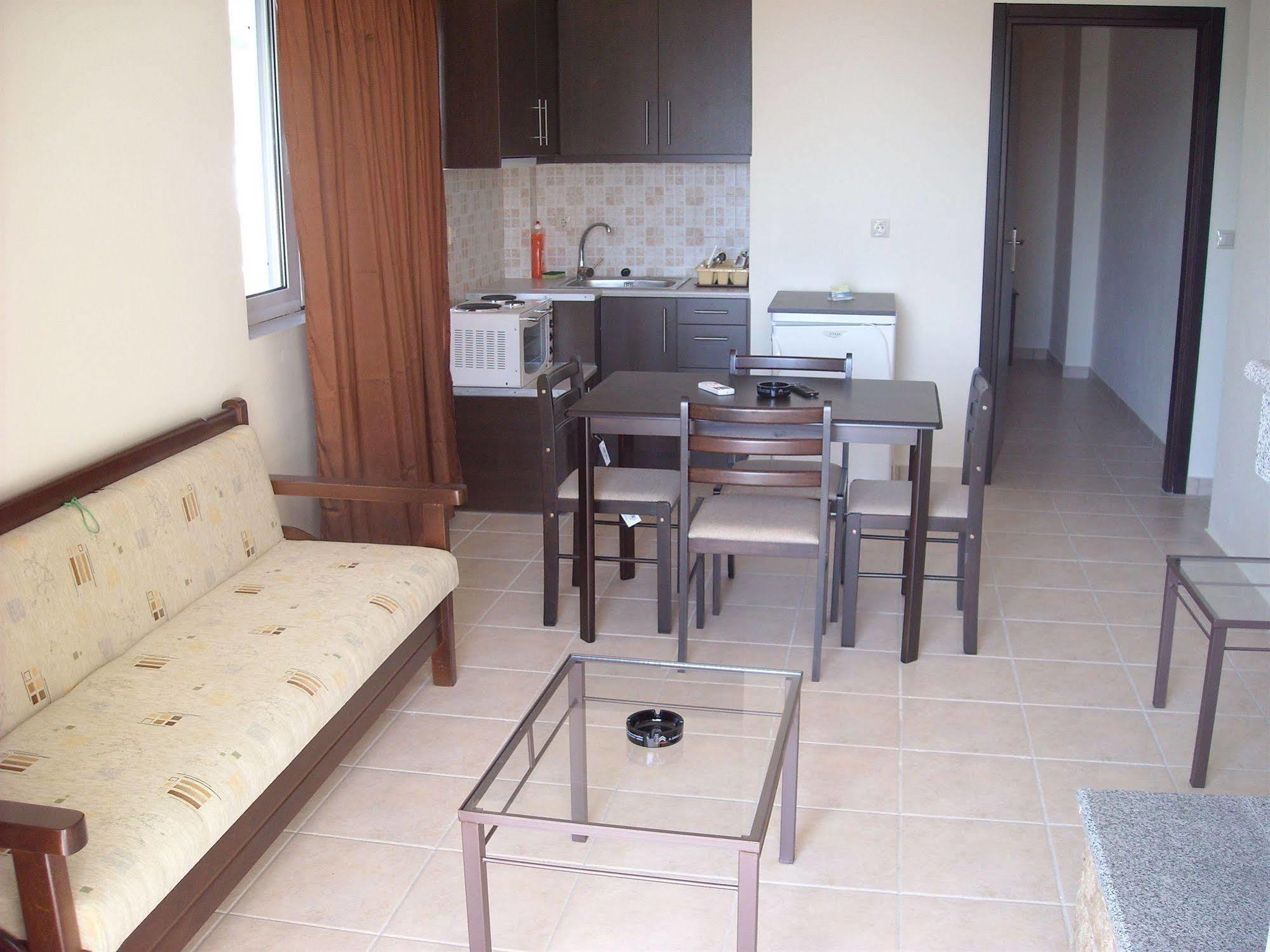 Lerna Rooms Míloi Exterior foto